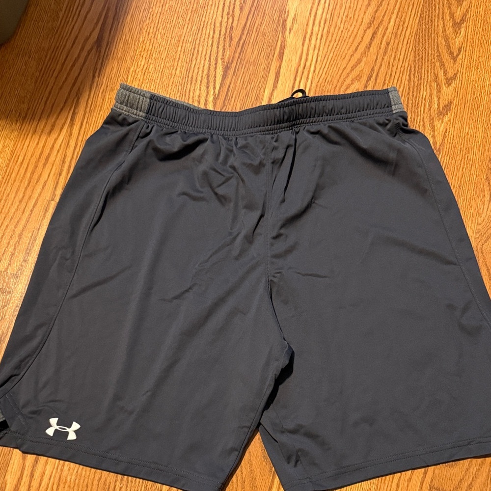 Under Armour Men's Dark Gray Athletic Shorts